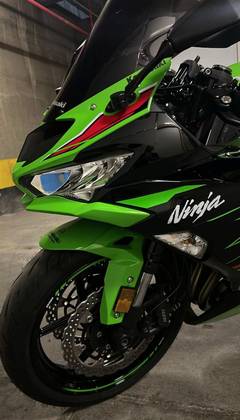 KAWASAKI NINJA ZX-6R 